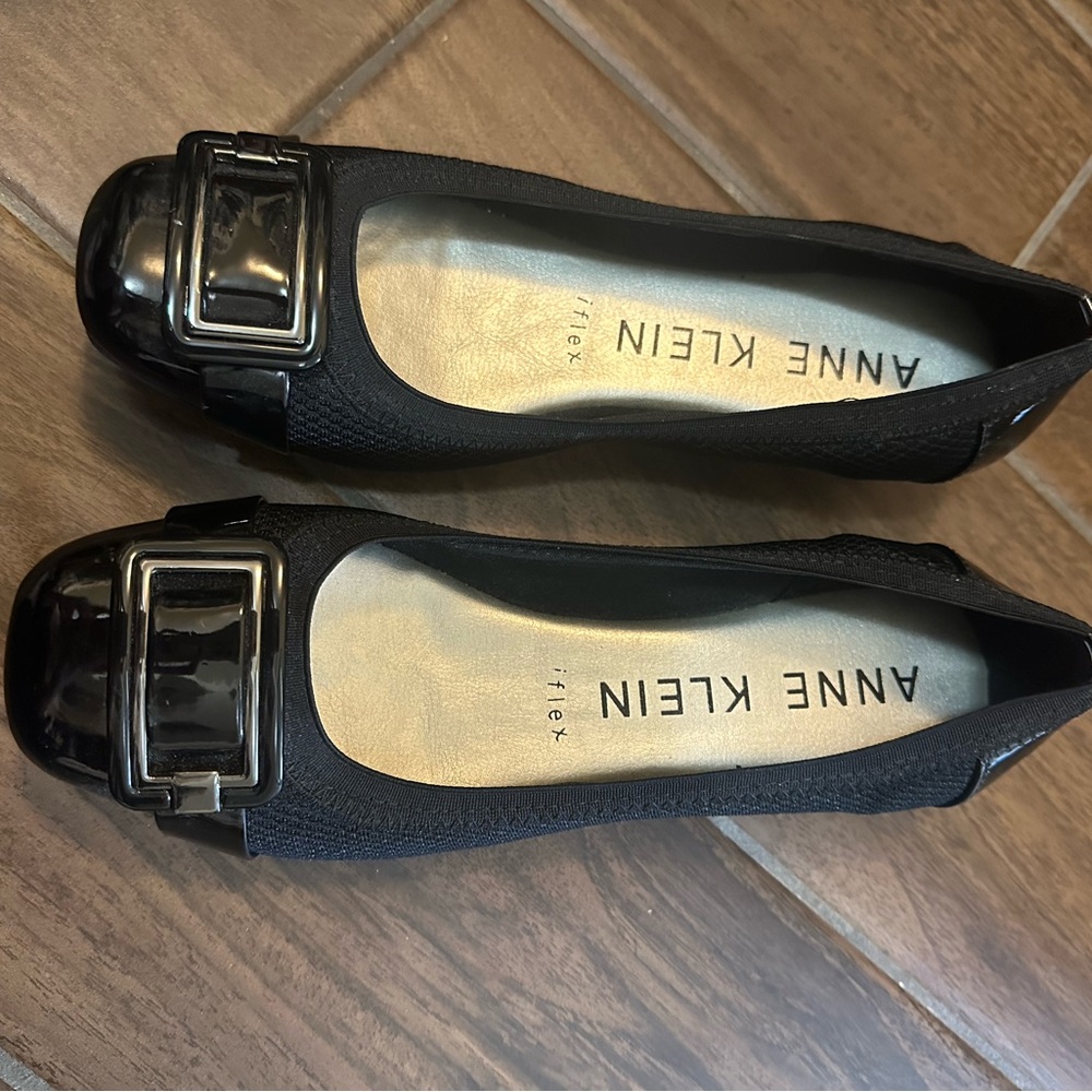 Anne Klein Black Flats with Glossy Buckle
